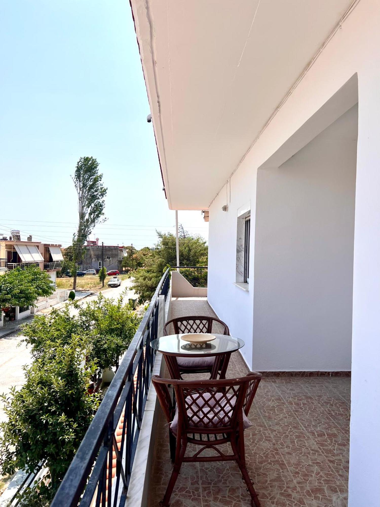 Dimitra House Entire Apartment With Balcony And View Pherrai Luaran gambar